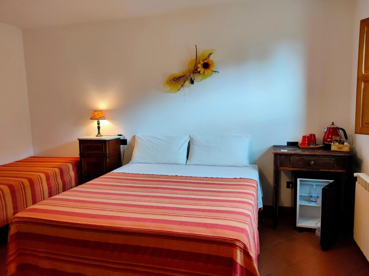 Il Girasole Bed & Breakfast Fosdinovo Exterior photo